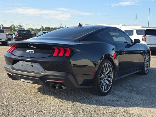 2025 Ford Mustang — detail view