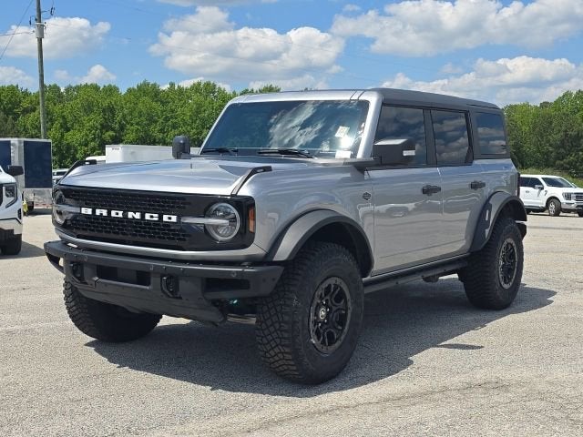 2024 Ford Bronco Wildtrak in Silver — front three-quarter view