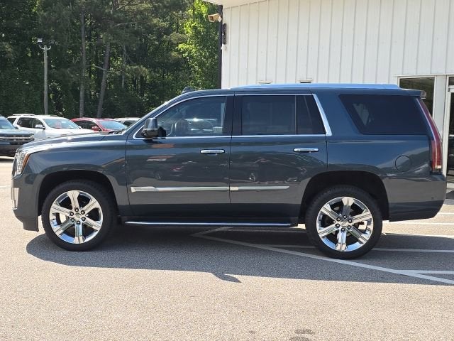 2020 Cadillac Escalade — side profile view