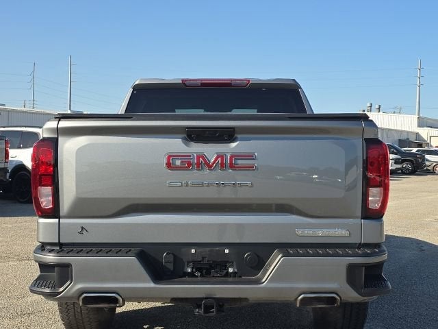 2023 GMC Sierra 1500 — interior view