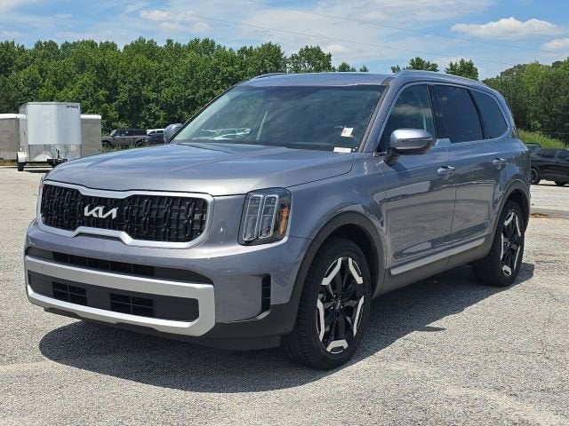 2025 Kia Telluride EX in Silver — front three-quarter view
