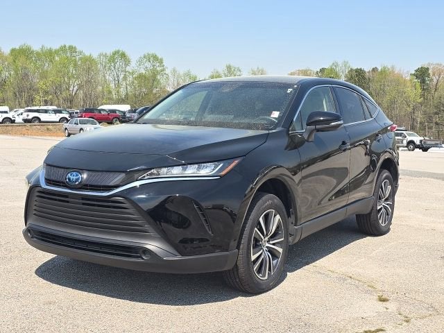 2022 Toyota Venza LE in Other — front three-quarter view
